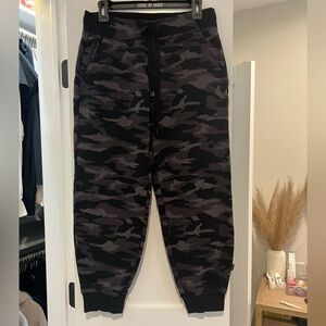 Athleta Camouflage Jogger Pants